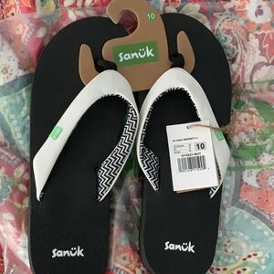 NWT Sanuk Serenity Sandals Women’s Yoga Mat Comfort White 10 Flip Flop